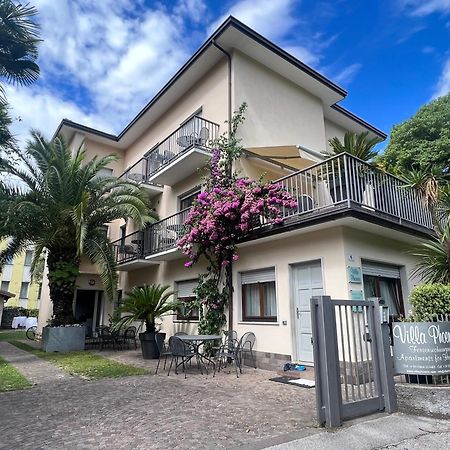 Villa Phoenix - Lake Apartments Riva del Garda Buitenkant foto