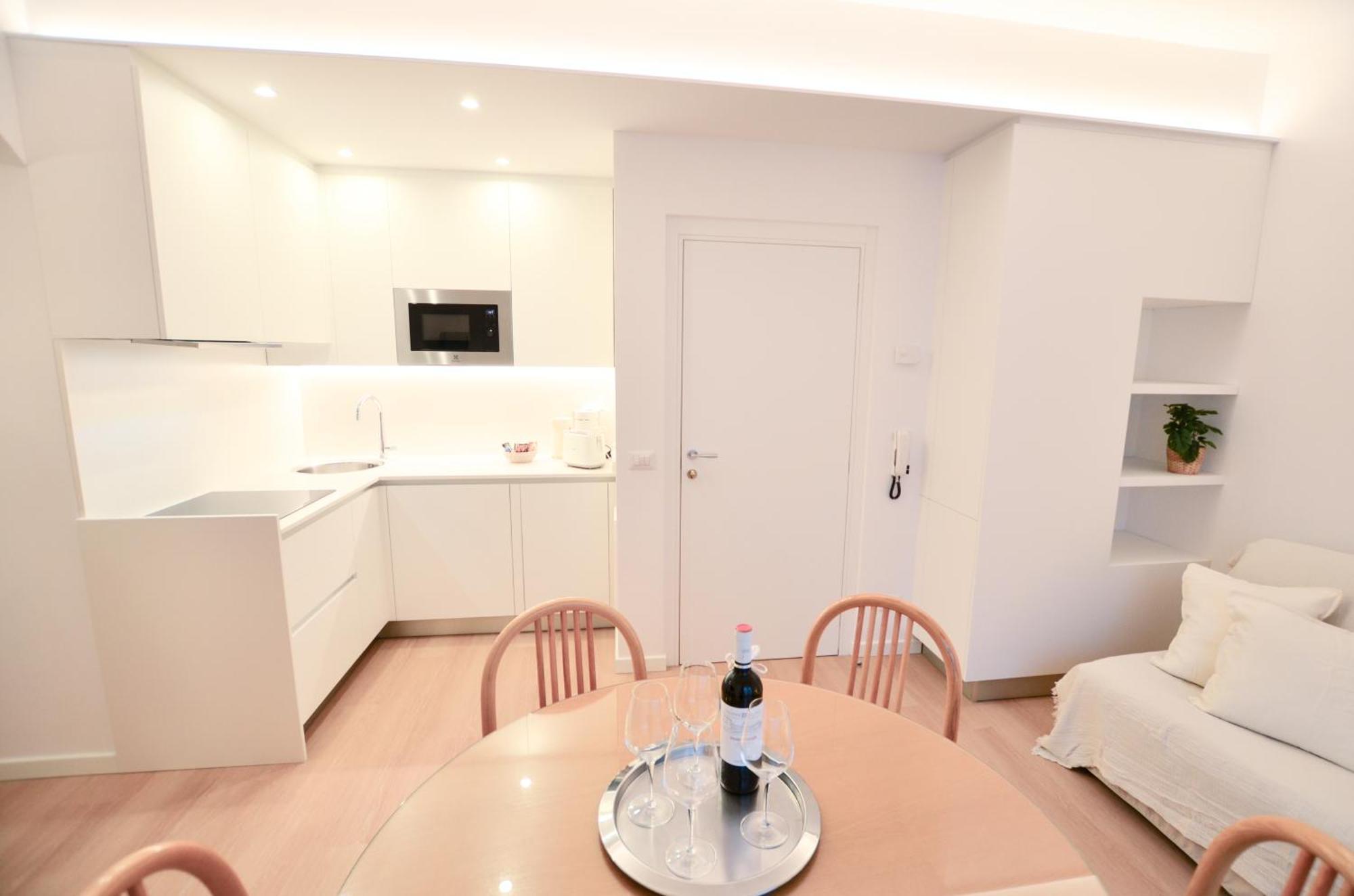 Villa Phoenix - Lake Apartments Riva del Garda Buitenkant foto