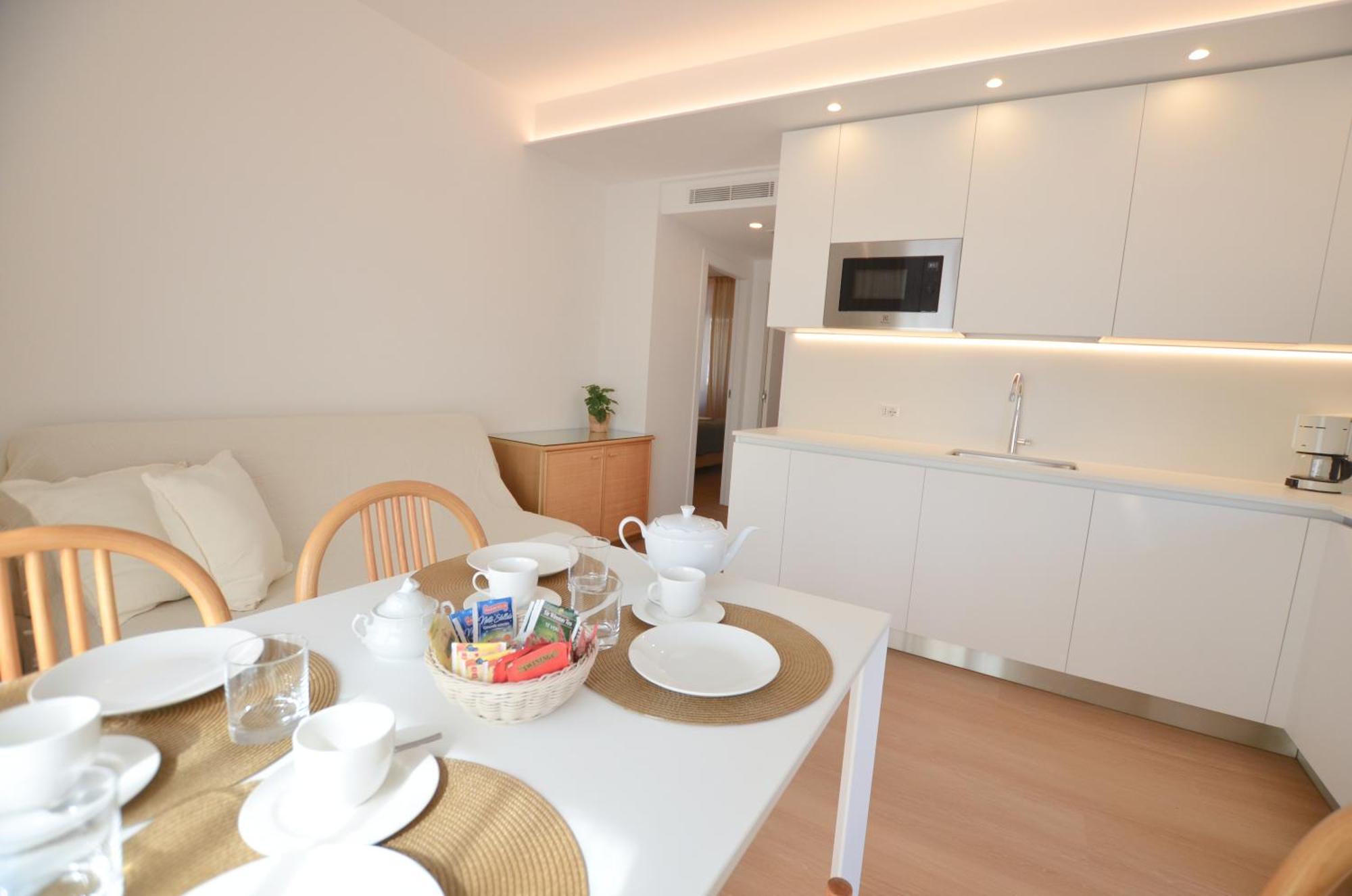 Villa Phoenix - Lake Apartments Riva del Garda Buitenkant foto